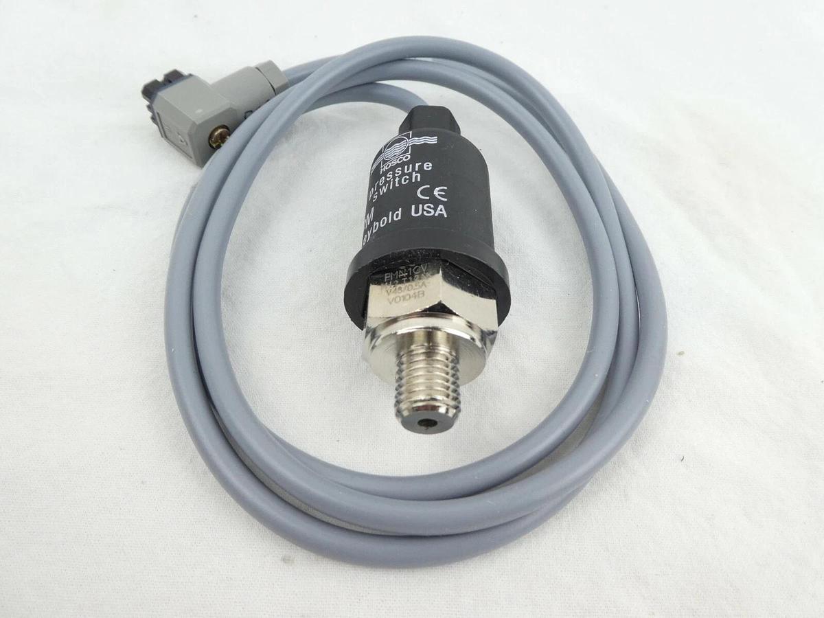 Leybold PMN1CV Pressure Switch PM Reseller Lot of 2 New Surplus