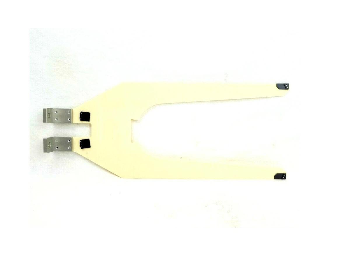 Asuzac 60339-1937D Ceramic Arm End Effector New Surplus