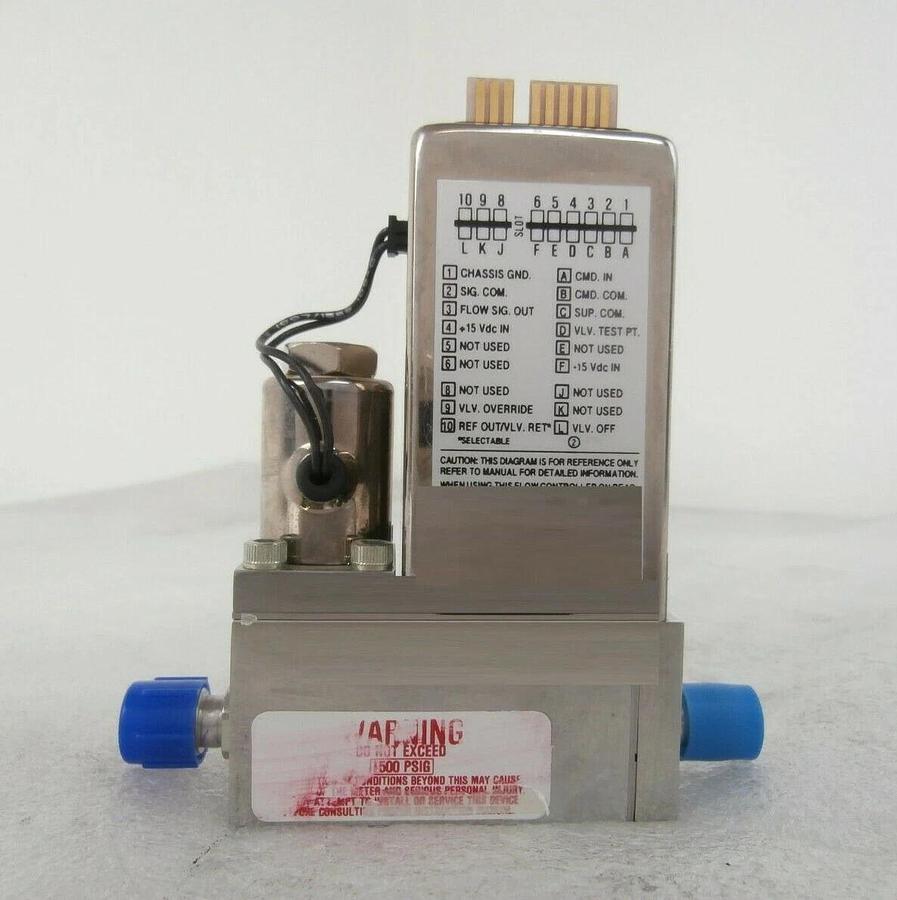 Used Brooks 5964C2MAKW5KA Mass Flow Controller MFC Novellus 22-10518-00 Working Spare