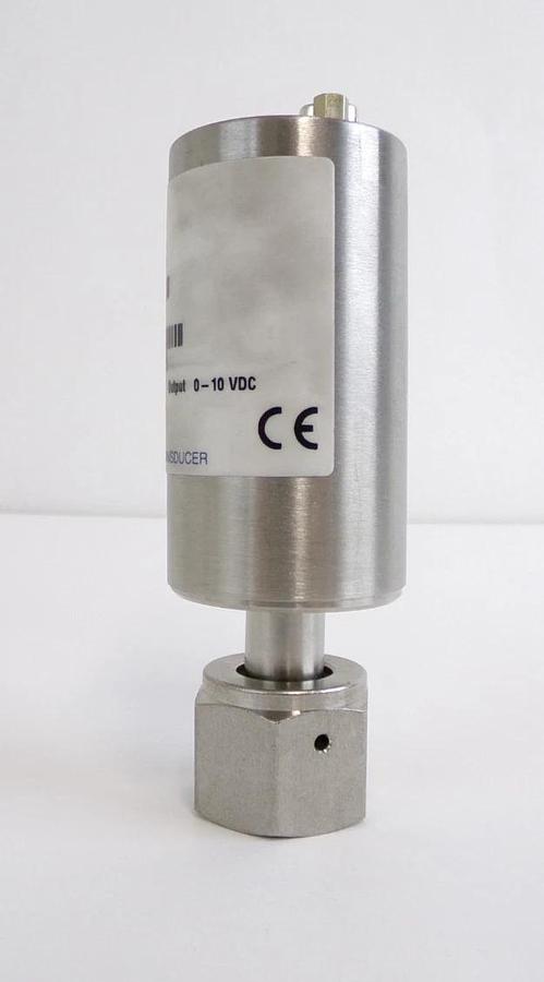 Used MKS Instruments 750C13TCE2GA Baratron Pressure Transducer Lot of 2 Spare Surplus