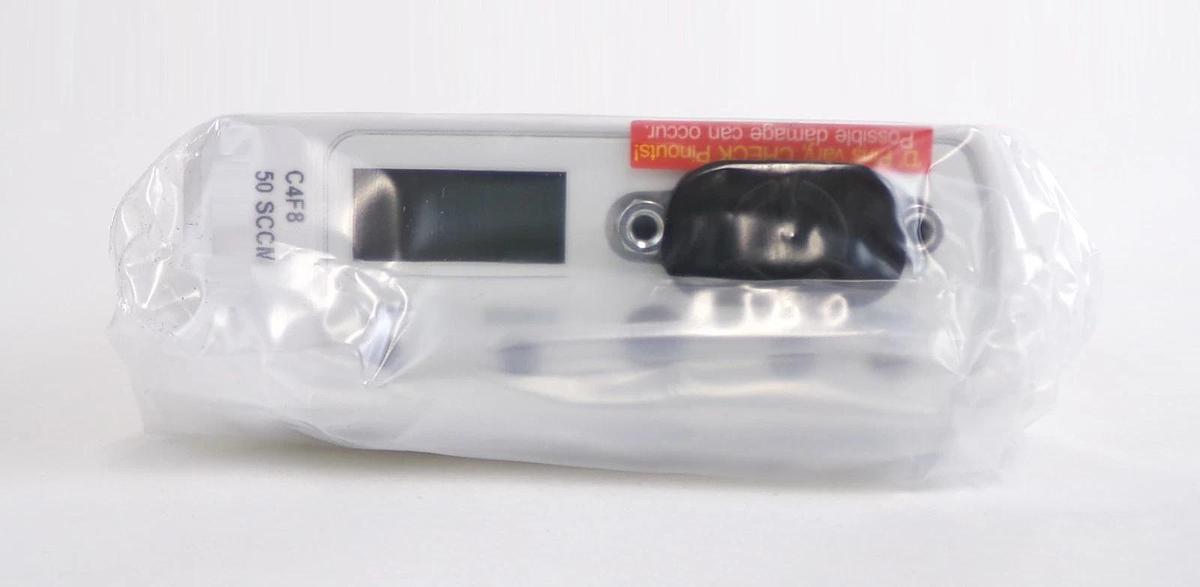 Used Brooks Instrument GF120C-110025 Mass Flow Controller MFC 50 SCCM C4F8 New Spare