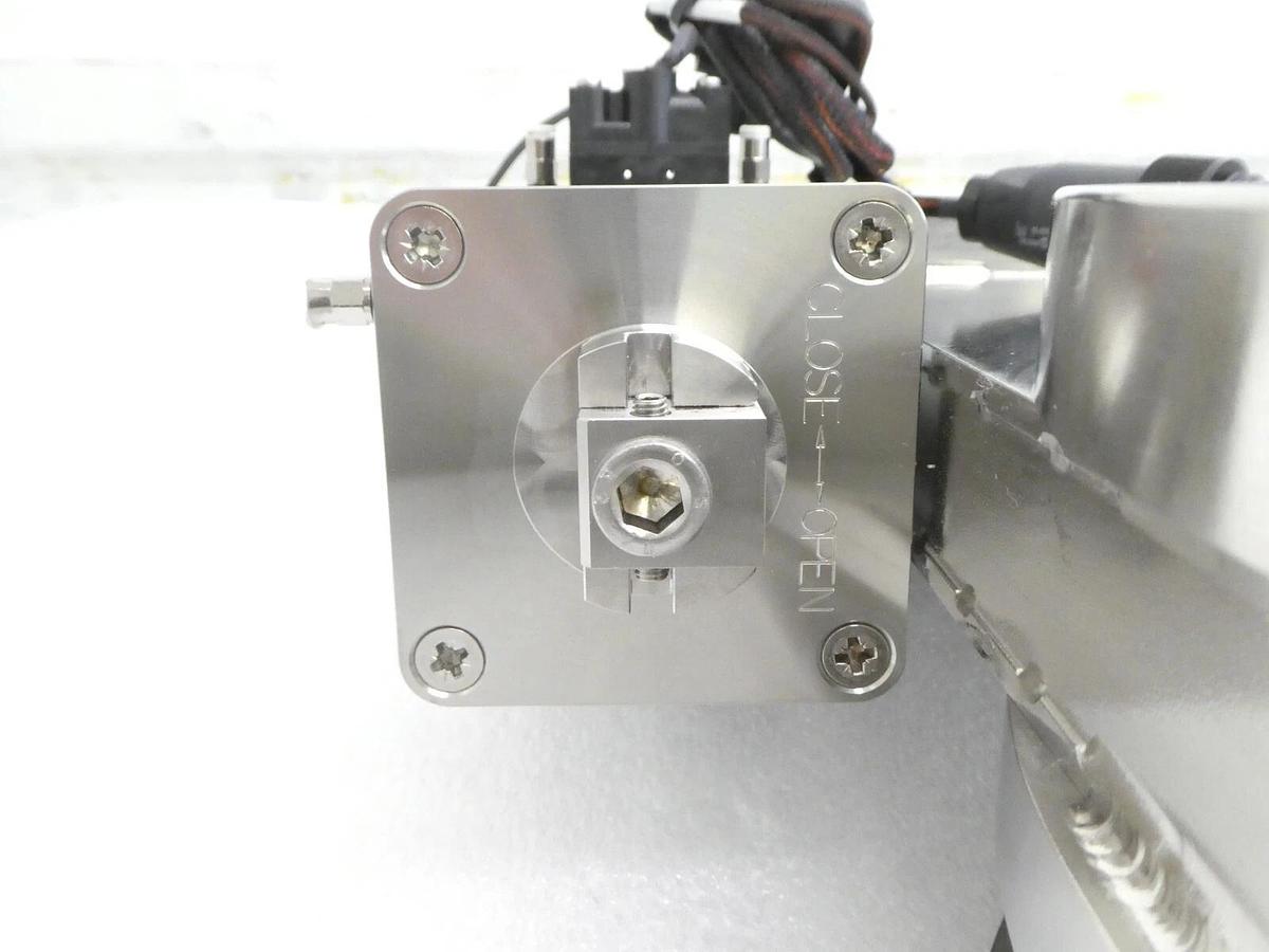 Used VAT 10846-XE28-ANL1 UHV Ultra High Vacuum Gate Valve AMAT 3870-03969 Working