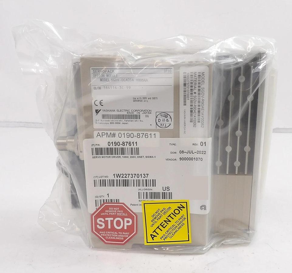 Used Yaskawa Electric SGDV-R90AE1AY00062 Servo Drive AMAT 0190-87611 New Surplus