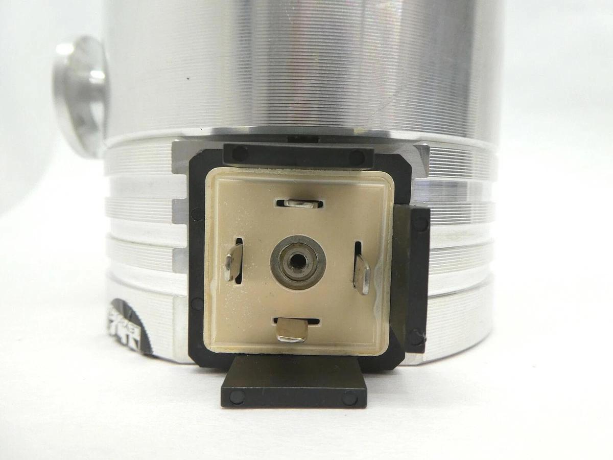 Used TURBOVAC 50 D2 Leybold Vacuum 85668 Turbomolecular Pump Turbo Working