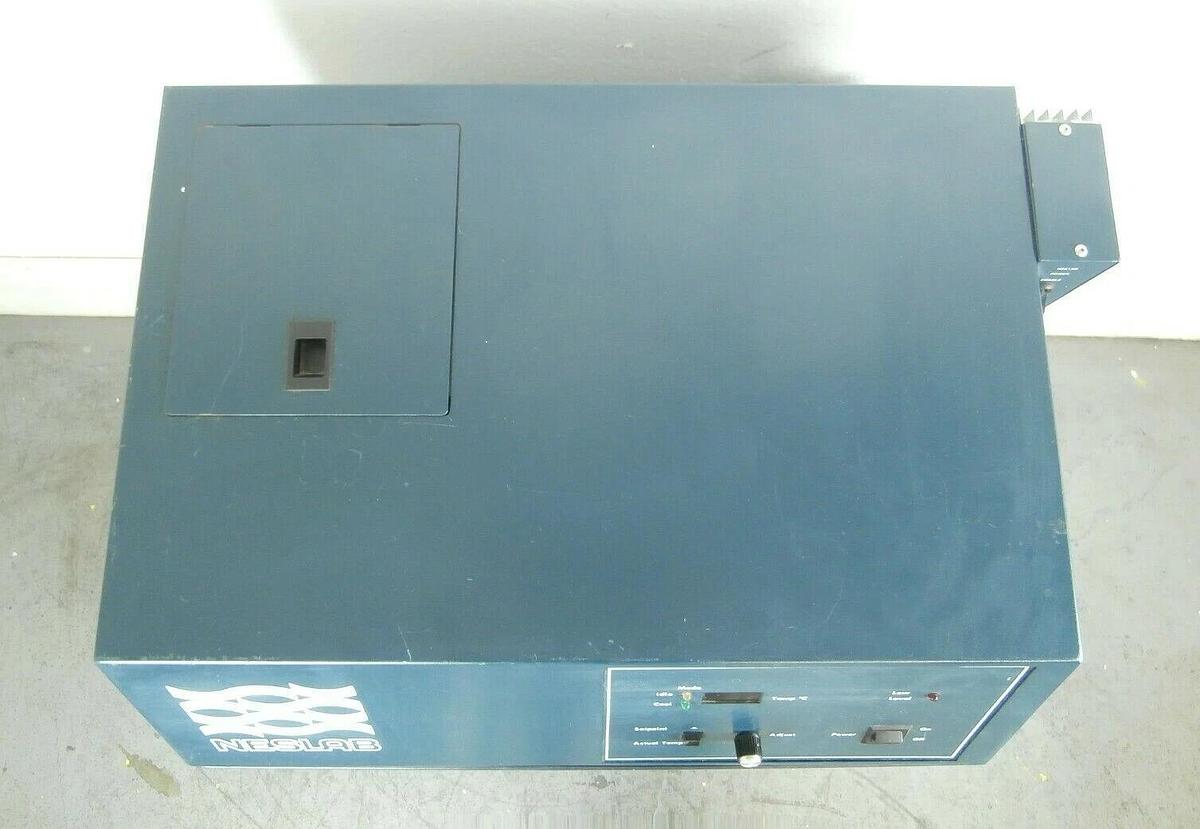 Used HX Series Neslab HX-75 Recirculating Chiller Tested Working Surplus