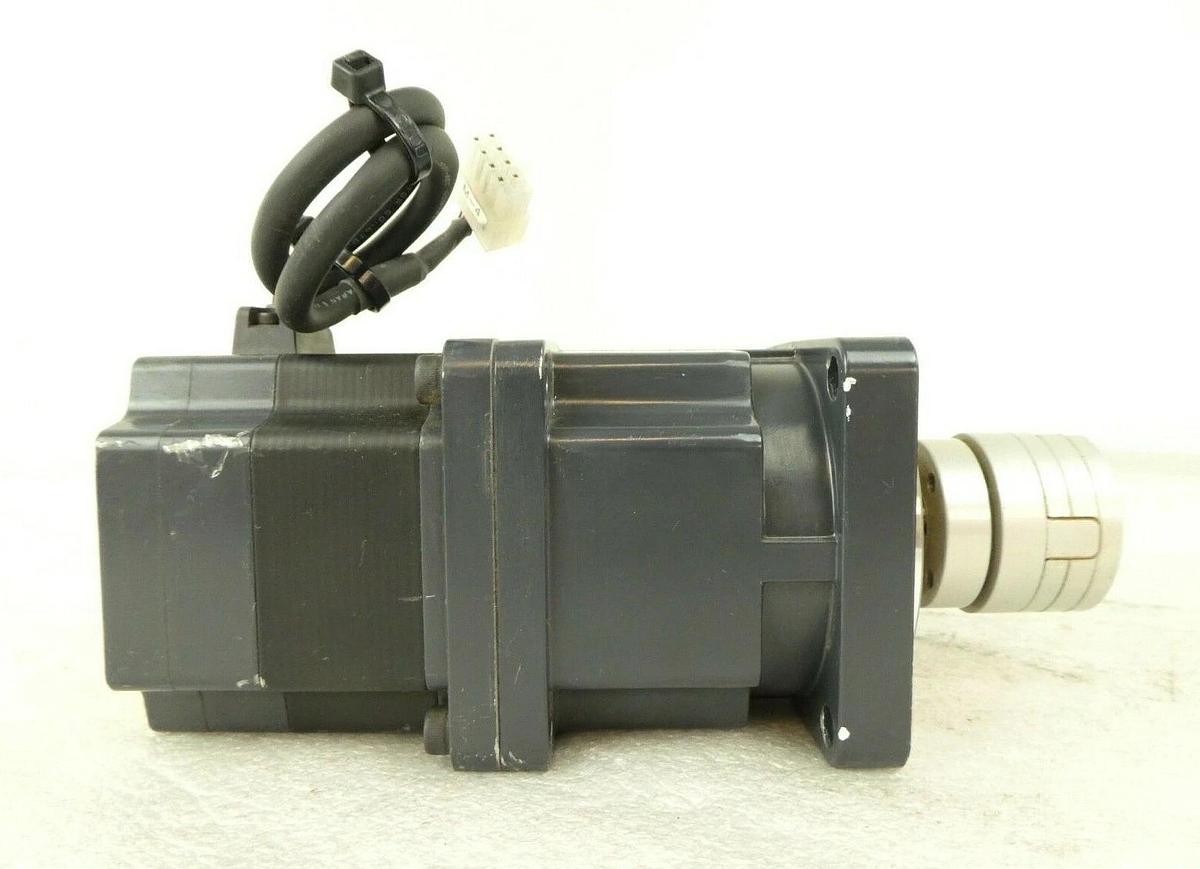 Used Oriental Motor ASM98AC-H100 Closed Loop Step Motor VEXTA Working Surplus
