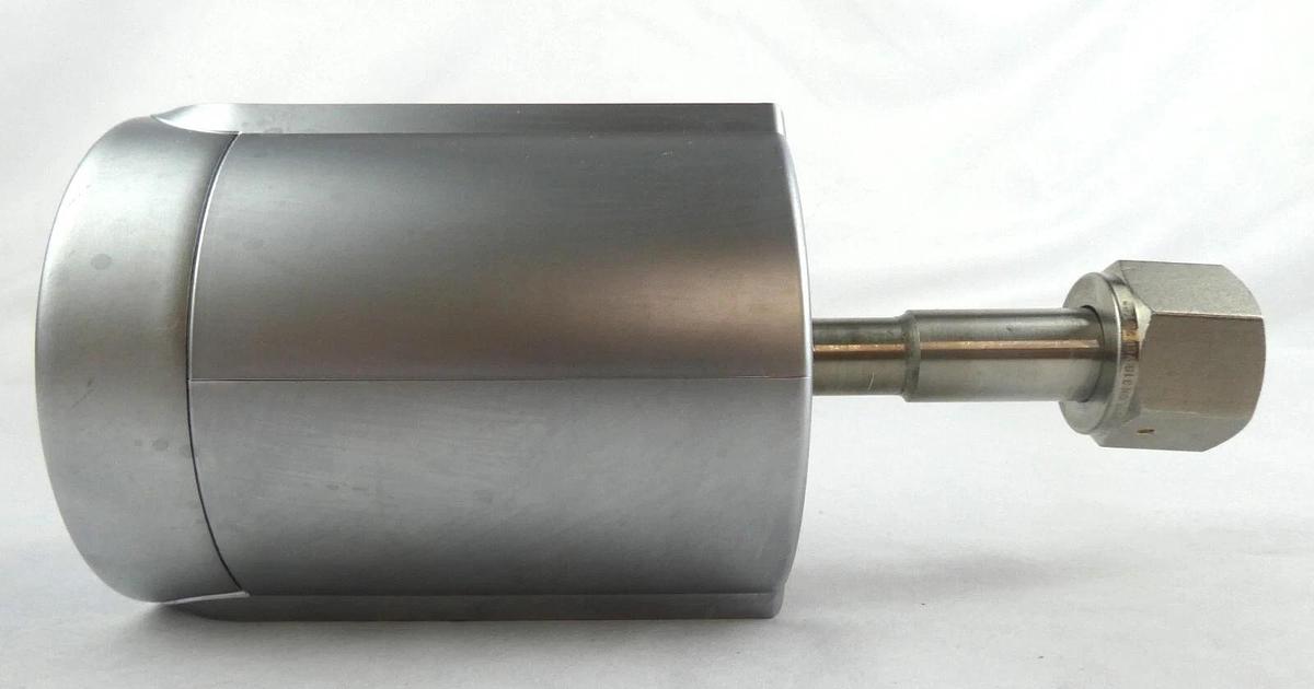 Used MKS Instruments AA02A01TCES44B000000 Baratron Pressure Transducer Tested Working