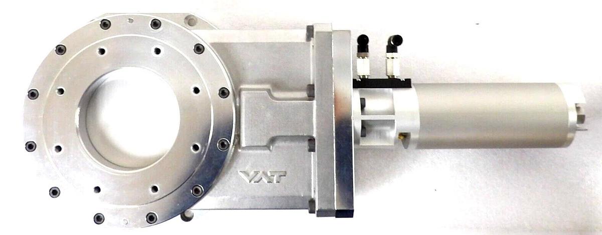 Used VAT 15040-PA24-0002 Pneumatic Isolation Gate Valve Series 15.0 w/Adaptor Working