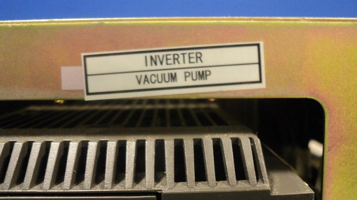 Used Hitachi Inverter Vacuum Pump MU-712E Used Working