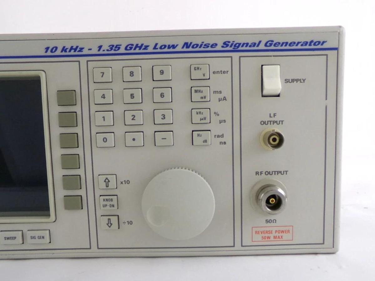 Used IFR 2040 10khz-1.35Ghz Low Noise Signal Generator Opt. 2 9.13 Error 27 Untested