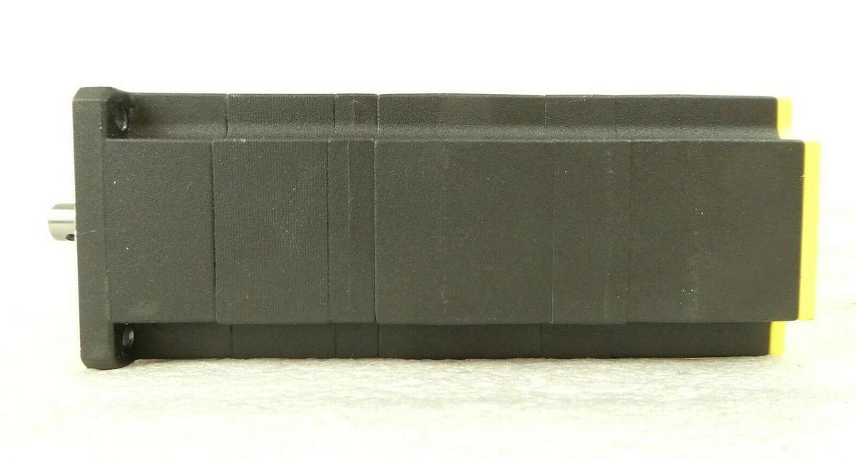 Used Baldor BS/M63A-175BA 709 Brushless AC ServoMotor S1P01W05 BSM63A-175BA Working