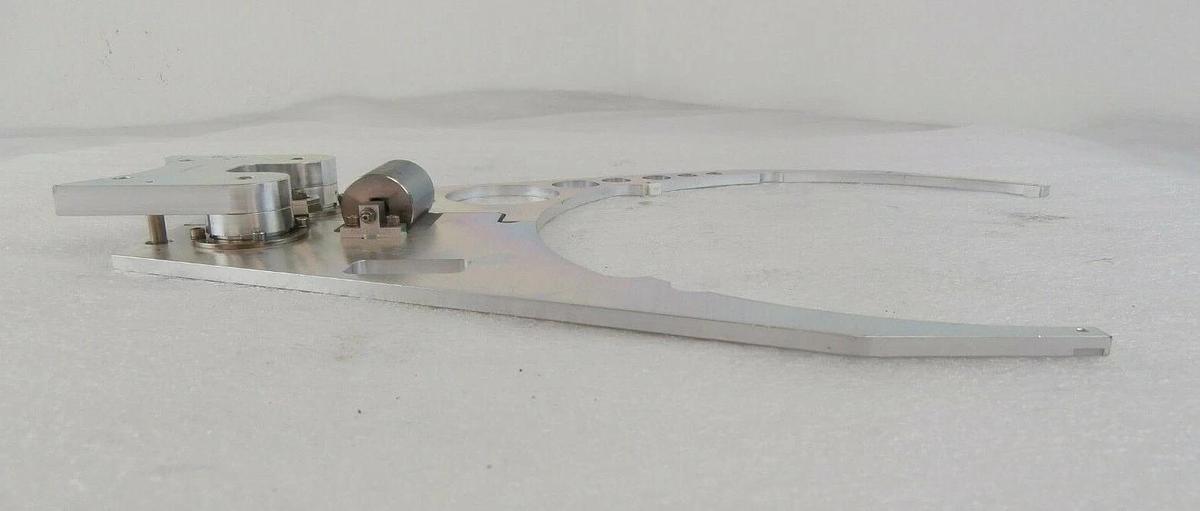 Used AMAT Applied Materials Lower 300mm Gripper Claw 0040-80144 0040-84444 Working