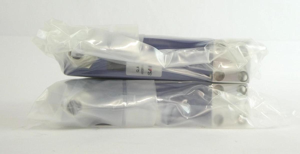 Hitachi Metals SAM MFC Mass Flow Controller 2480G1 SFC Series Lot of 5 New