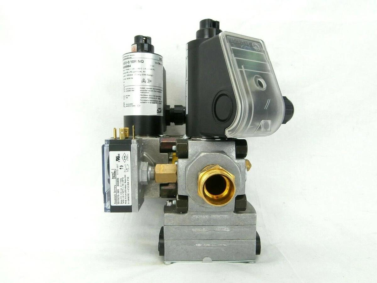 Used Edwards SDT Gas Block (KROM) Manifold VAS1-0/10R/NQ DG17VCT8-SWG TPU Used