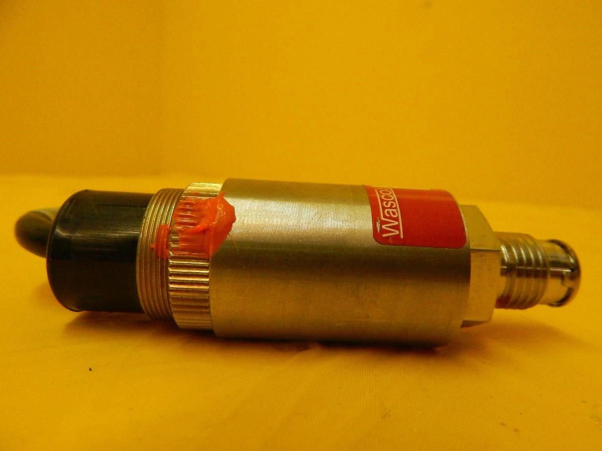 Used Wasco P400V-25W3A-X/9671 Vacuum Pressure Switch Lot of 4 Used Working