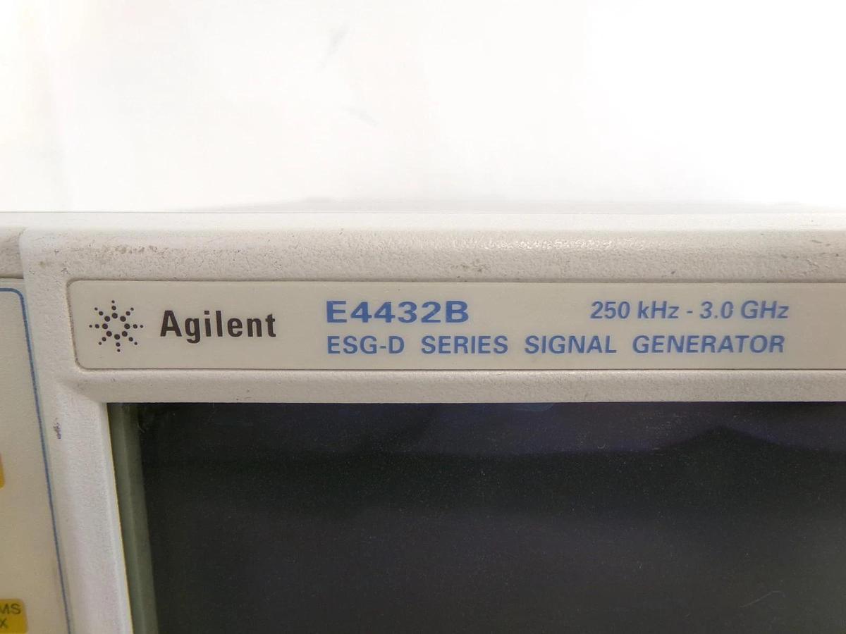 Used Agilent Technologies E4432B ESG-D Series Signal Generator ESG-D3000B Untested