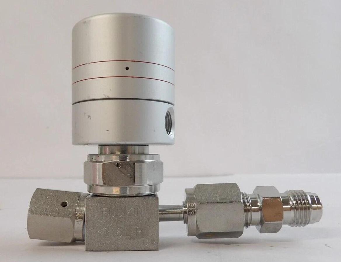 Used Fujikin 316L 316L-P Diaphragm Valve Type N.C. Reseller Lot of 3 Working Surplus