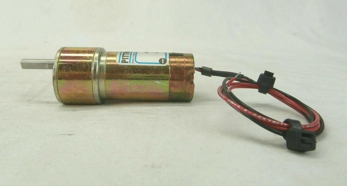 Used Pittman GM8223D098 38.2V Servo Motor LO-COG Reseller Lot of 2 Used Working