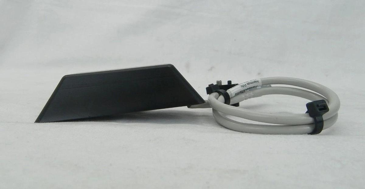 Used Brooks Automation ANT-ID2-INFIXR6 Fixload Antenna Hermos Reseller Lot of 4 Used