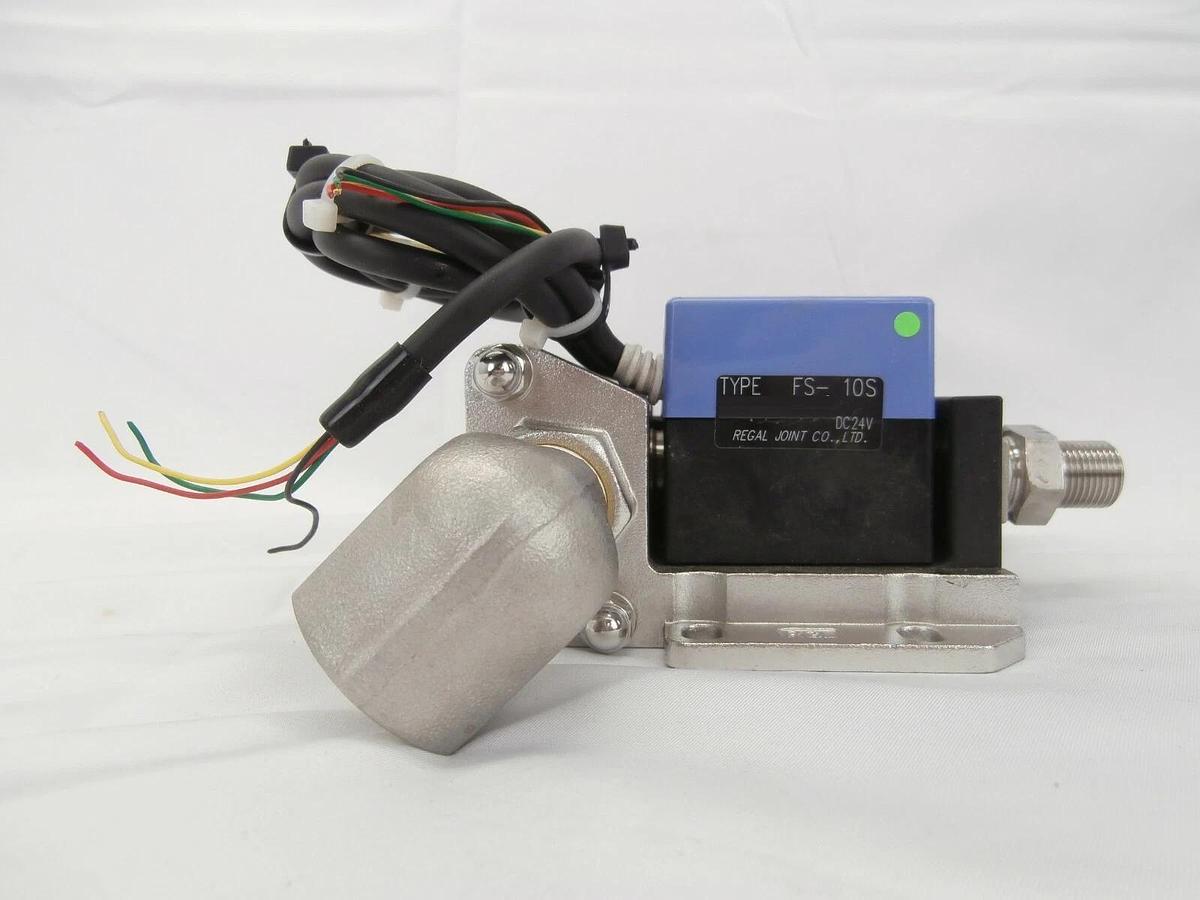 Used Regal Joint FS-10S 2-Port Flow Sensor Manifold FS-10 Hitachi M-712E Working