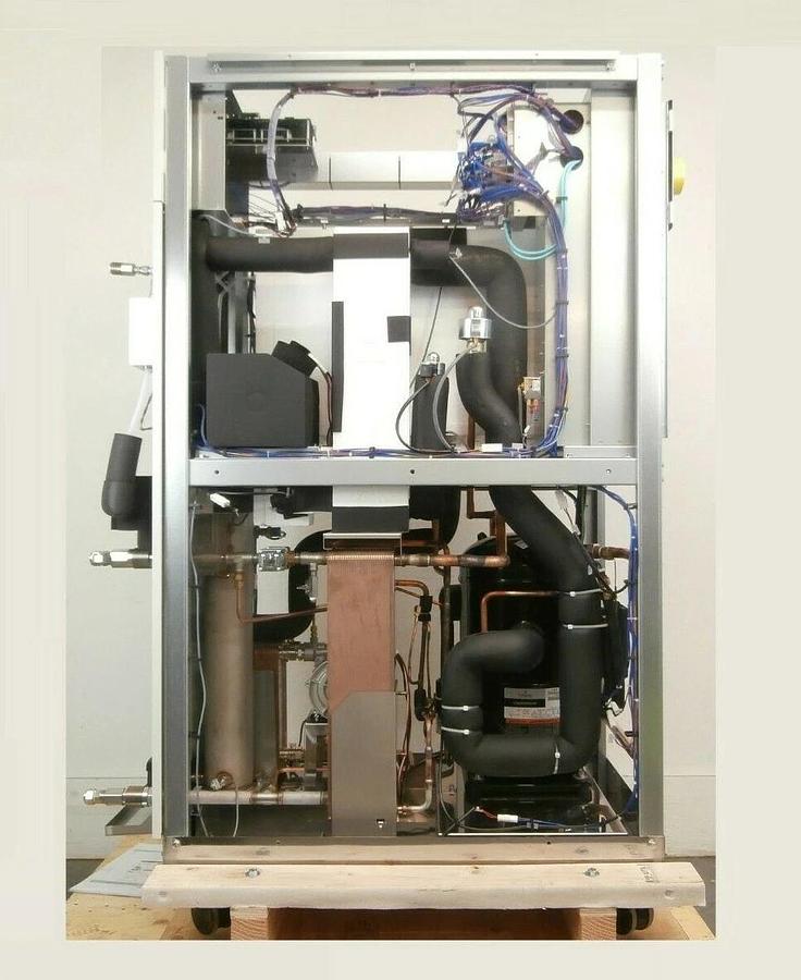SMC INR-495-009 Recirculating Chiller THERMO CHILLER Lam 778-241422-001 New