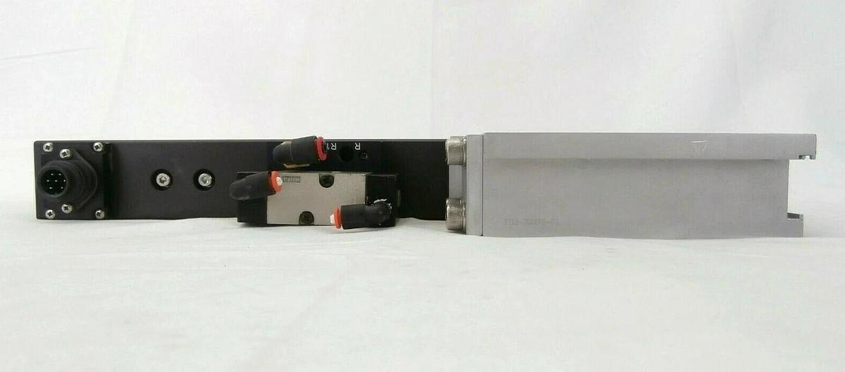 Used VAT MONOVAT Aluminium Wafer Transfer Valve 02010-BA44 02110-BA44 Unmarked Spare