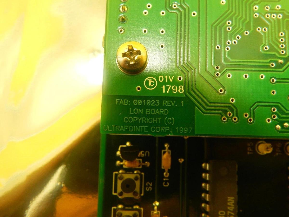 Used Ultrapointe 001000 Fast Z Controller PCB Rev. A KLA-Tencor CRS-3000 Used Working