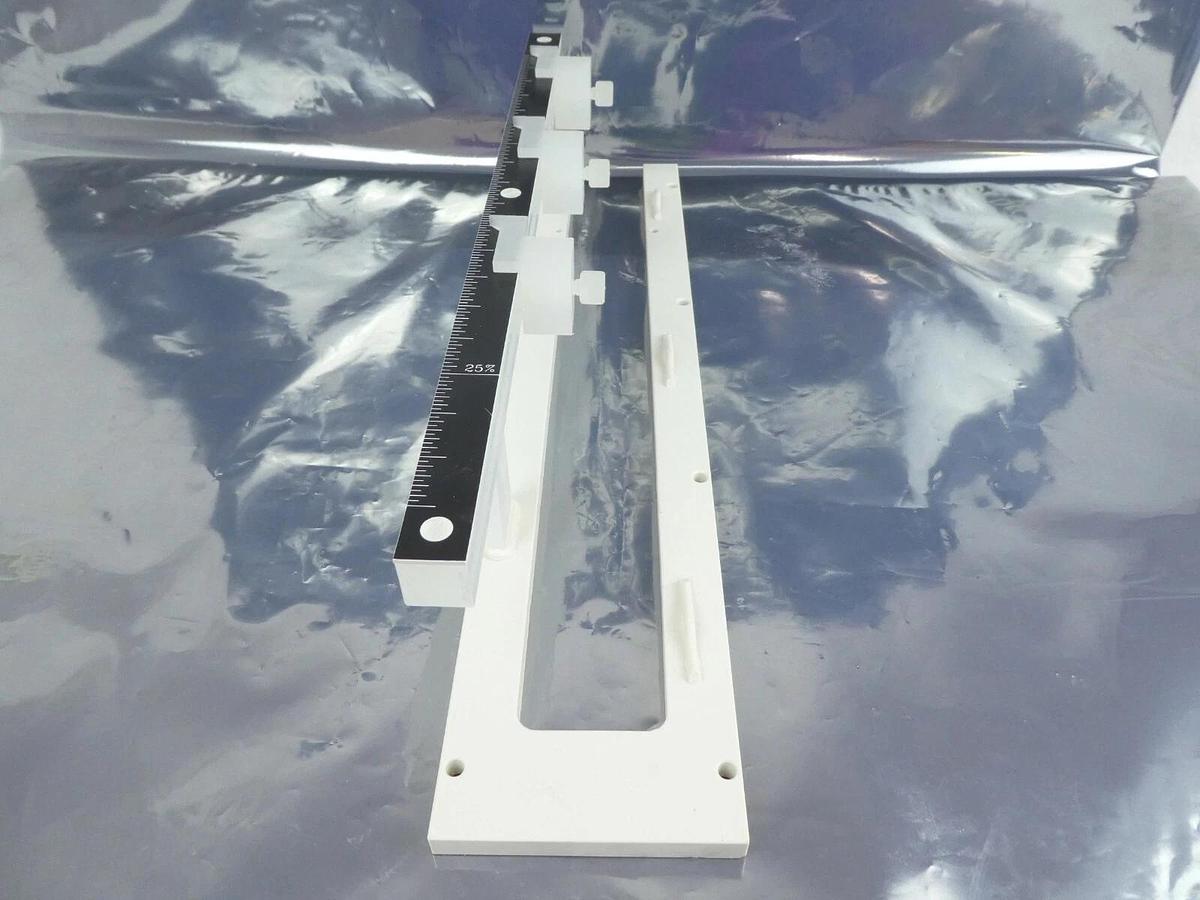 SCP Santa Clara Plastics 4951374A-00 Preweigh Sight Tube Scale New Surplus