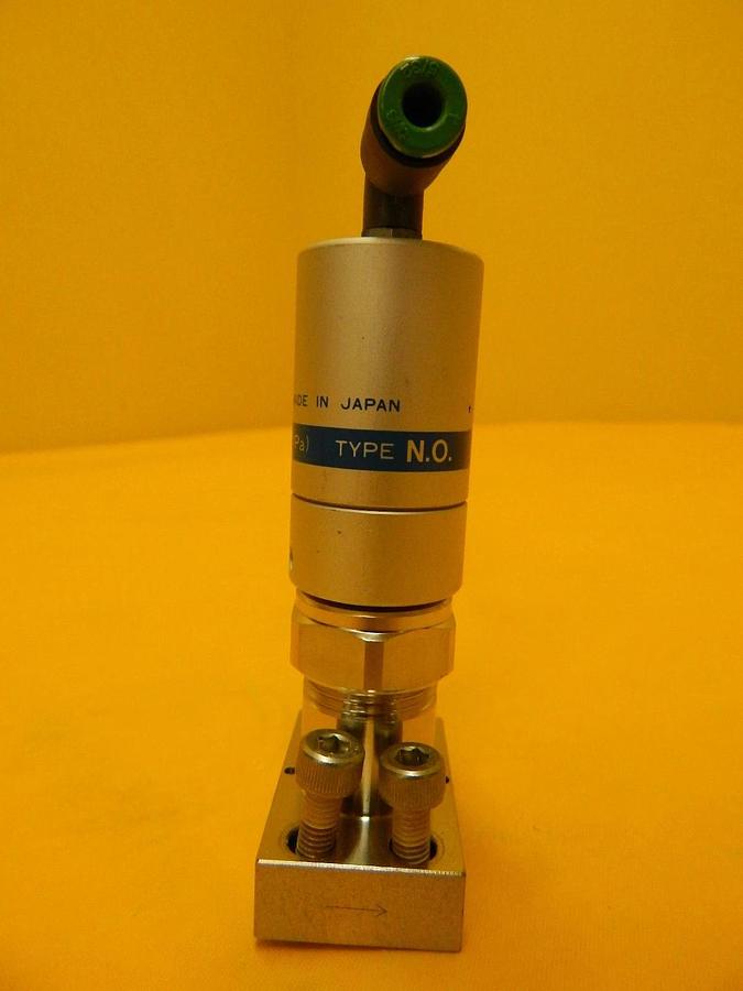 Used Fujikin 053804 Pneumatic Valve Normally Open 316L-P Lot of 3 Used Working