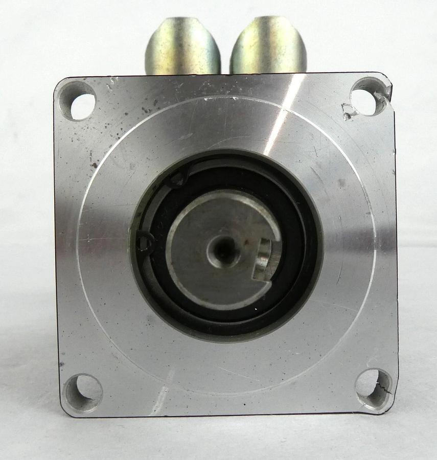 Used Kollmorgen AKM22G-CKB22-00 PM Servomotor AKM Series Working Surplus