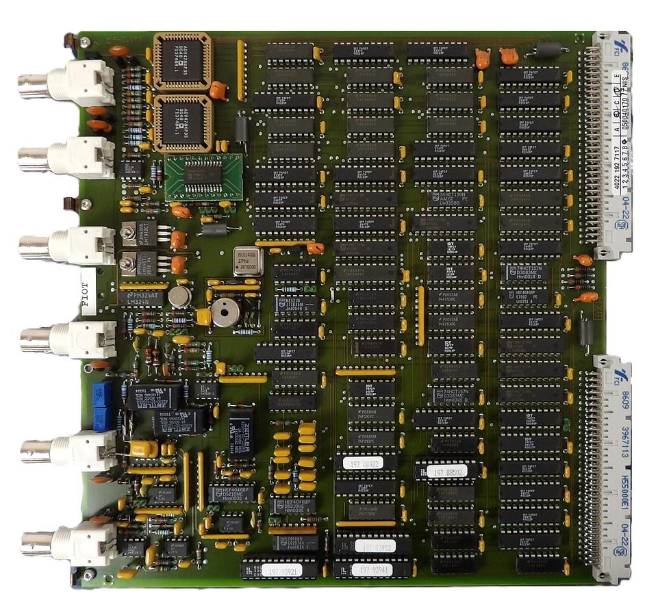 Used FEI 4022 192 7117 FIOT Interface PCB Assembly Working Surplus