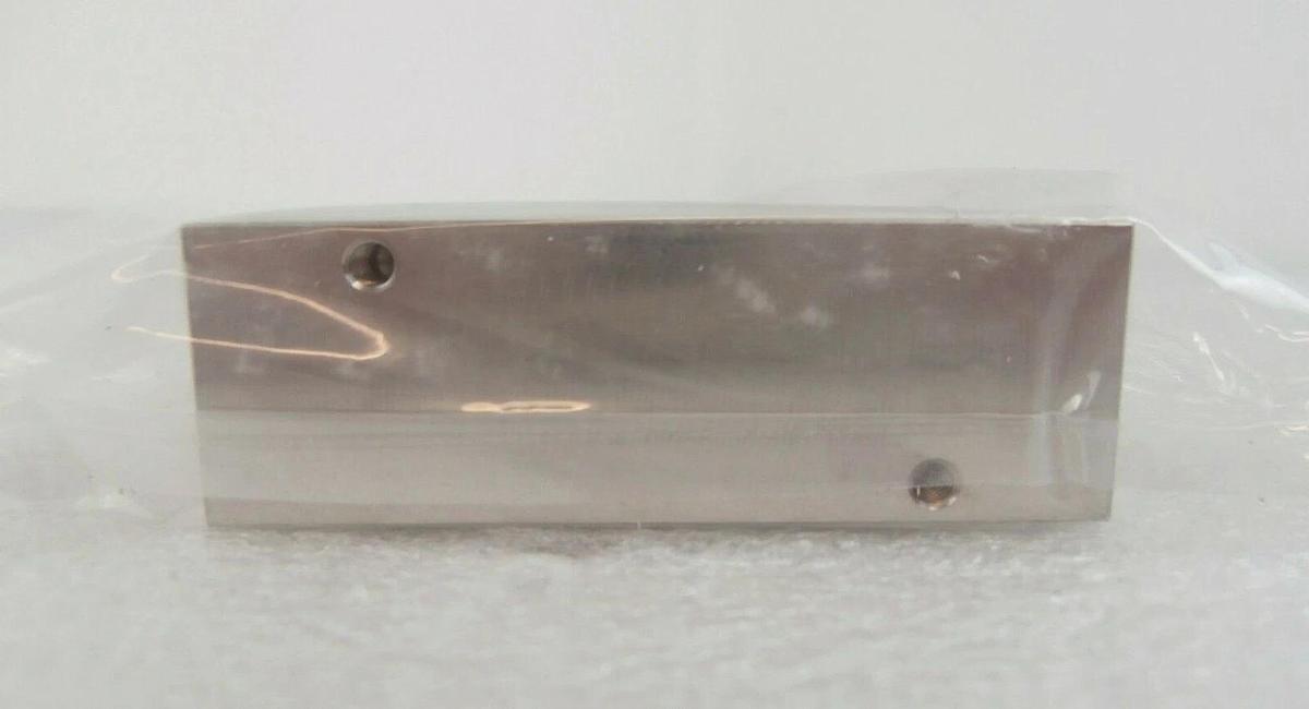 STEC SEC-410-AV Mass Flow Controller MFC SEC-410 200 SCCM CF4 New Surplus