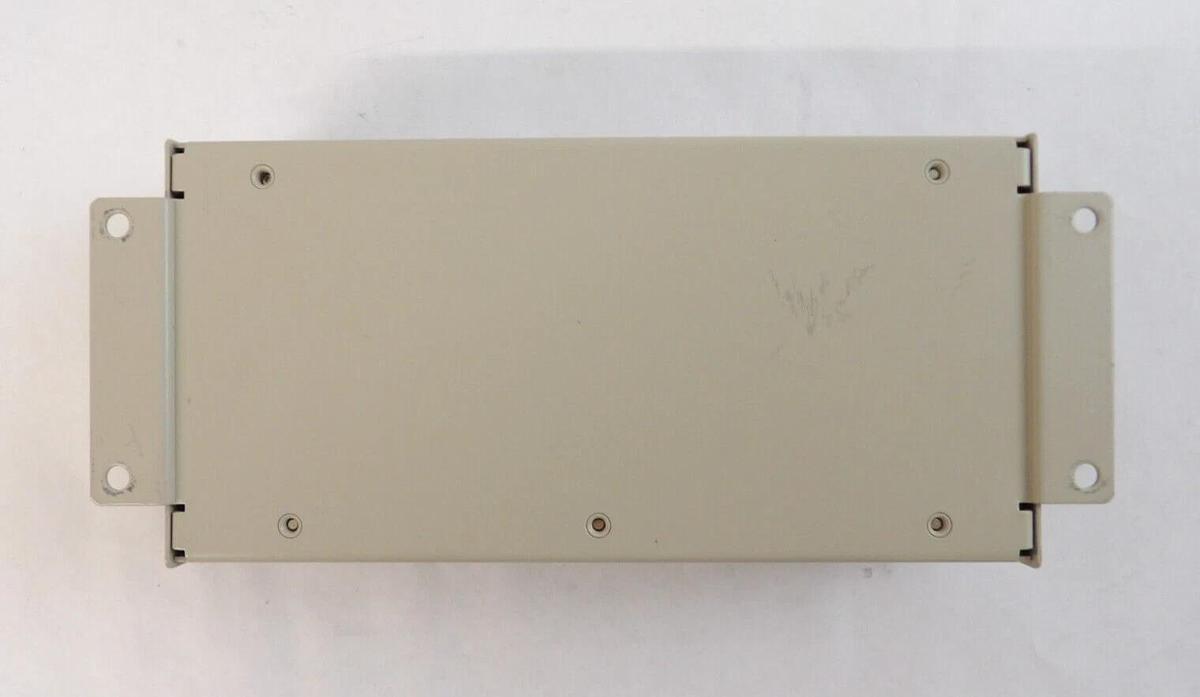 Used Omron V640-HAM11-V2 Amplifier Unit Assembly V640 Series Working Spare
