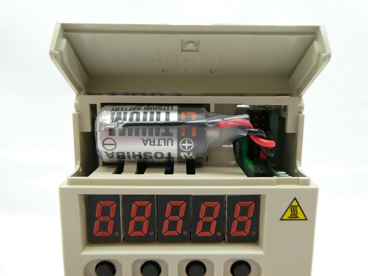 Used Yaskawa Electric SGDM-02ADA 200V Servo Drive SERVOPACK Ver. 0900F Working Spare