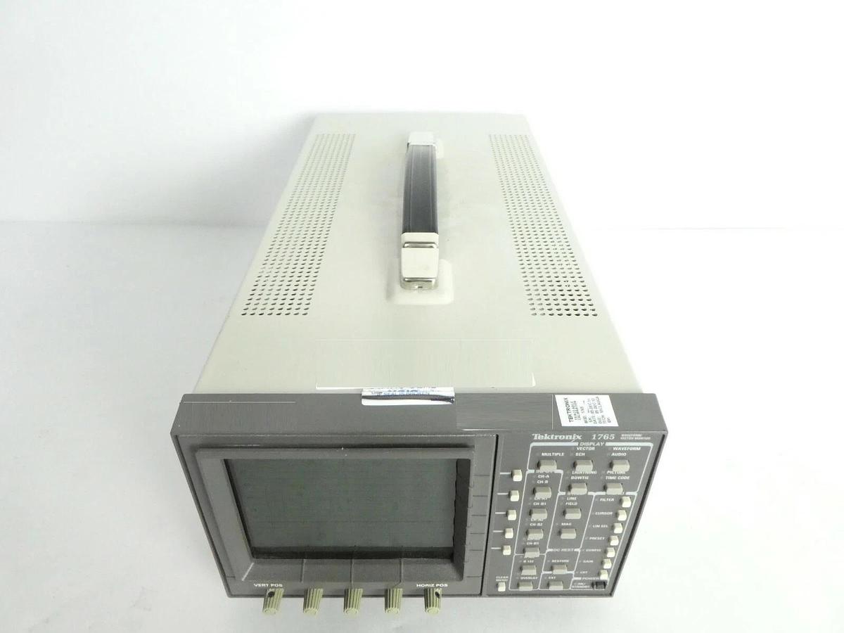 Used Tektronix 1735 Waveform/Vector Monitor Used Working
