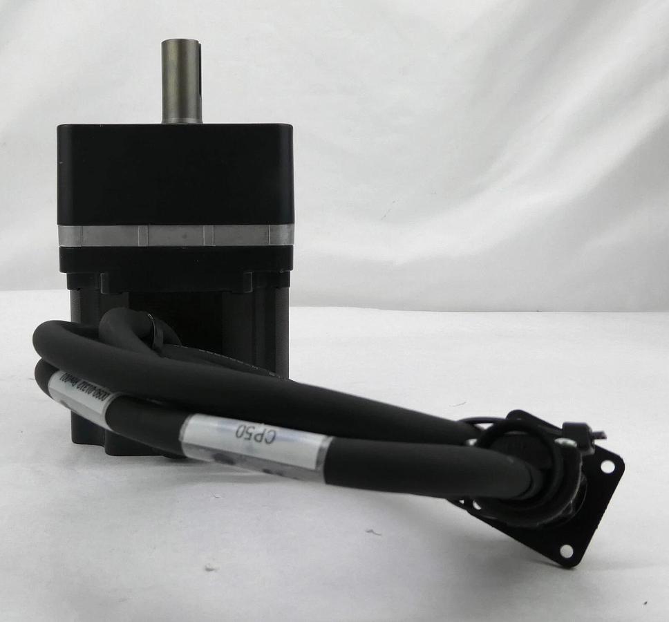 Used Oriental Motor FBLM5120W-GFB10 DC Motor with Gear Head GFB5G15 Working Surplus