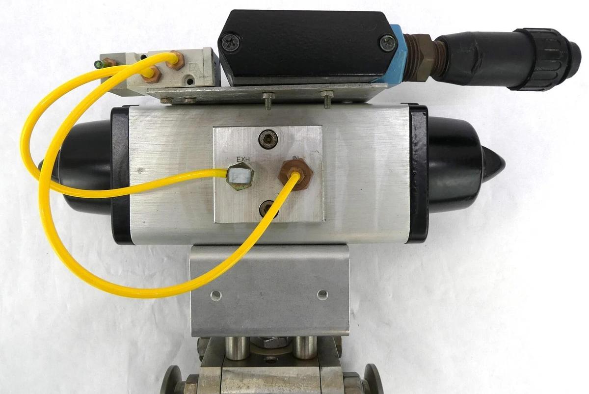 Used MKS Instruments D4150-QF40-AS-H-MKS Ball Valve S102960-133411-01XL Working