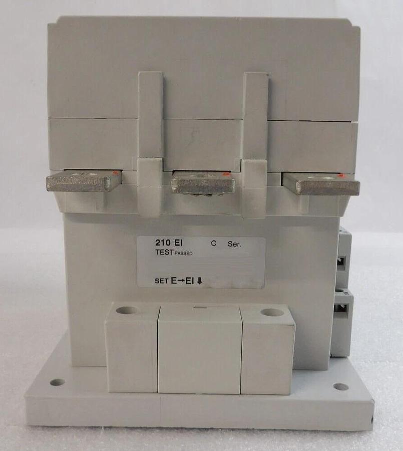 Used AB Allen-Bradley 100-D210 Industrial Contactor 100-D 208-277V Lot of 2 Working
