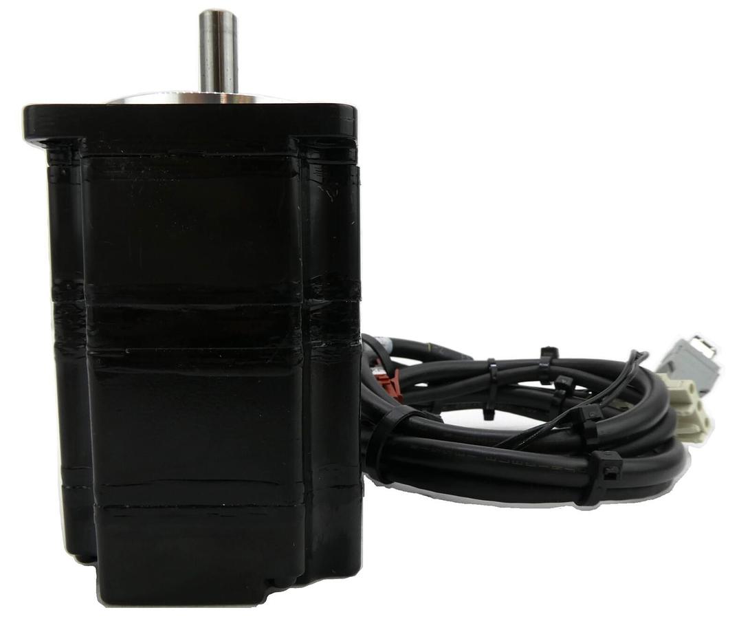 Used Yaskawa Electric SGMPH-01AAE-YA25 AC Servo Motor SIGMA-2 Working Surplus