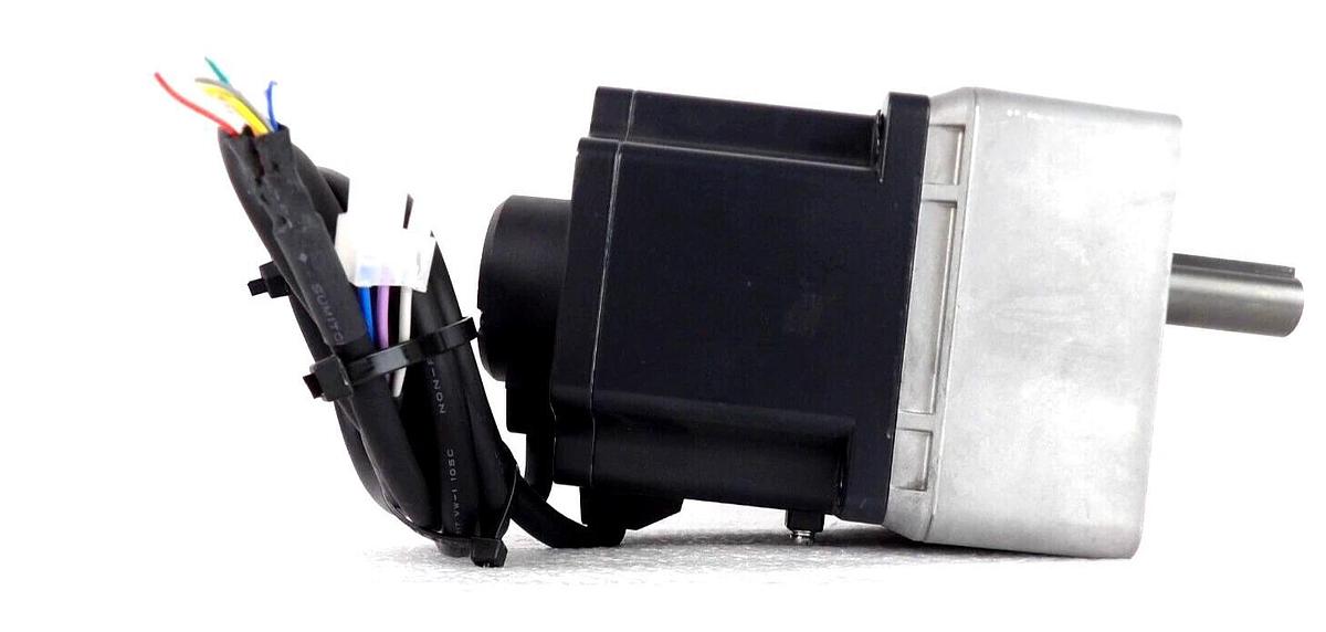 Used Oriental Motor BXM6400-GFS-K6 DC Motor W/Gear Head D3874-162 Working Spare
