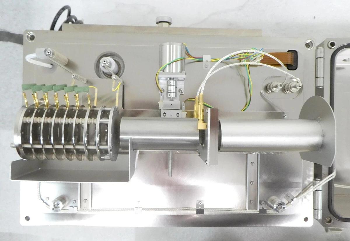 Used Bruker 263019.00054-i Chamber UltrafleXtreme MALDI/TOF Spectrometer Working