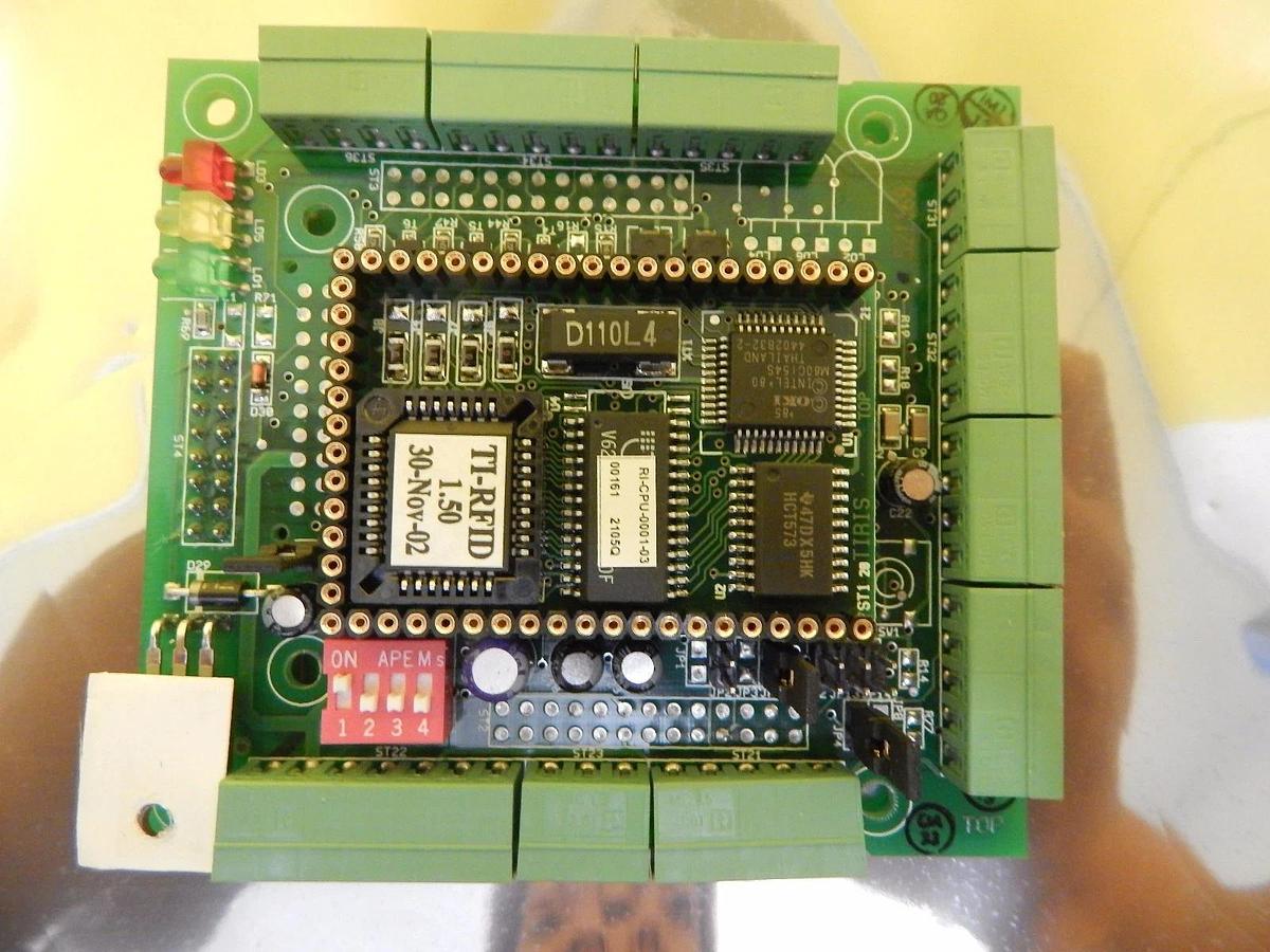 Used Texas Instruments RI-CPU-0001-03 TI-RFID Board TIRIS RFID PCB Used Working