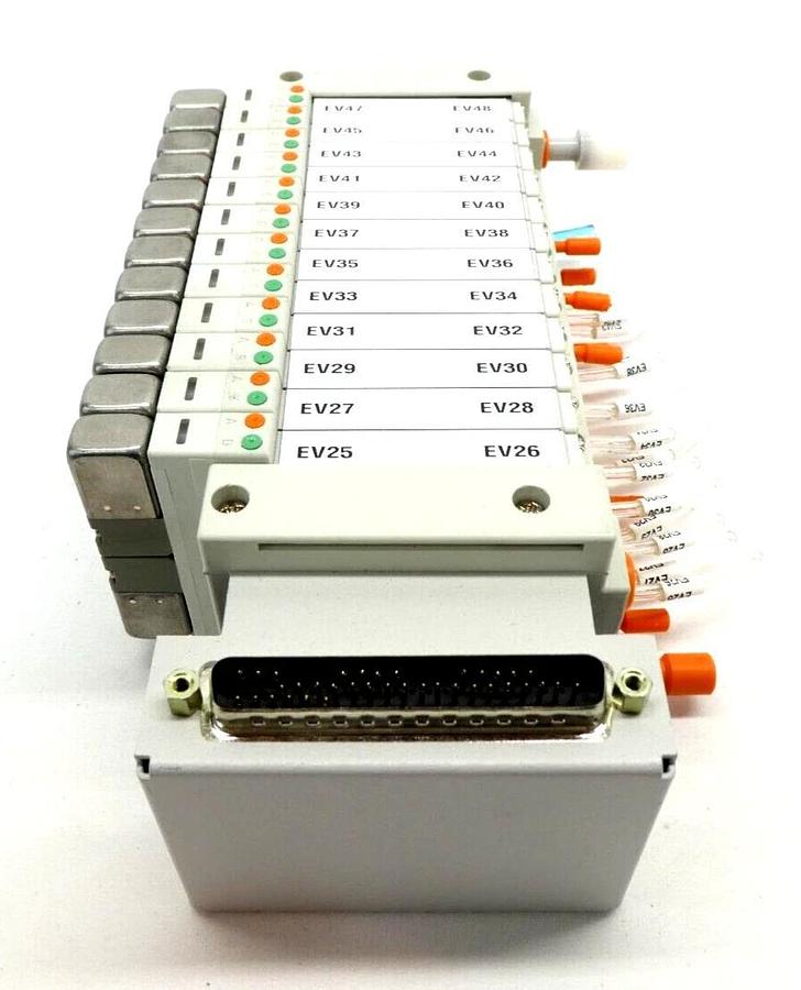 Used SMC VV5Q11-12-DAP00479 12-Port Pneumatic Manifold AMAT 0190-39960 Working Spare