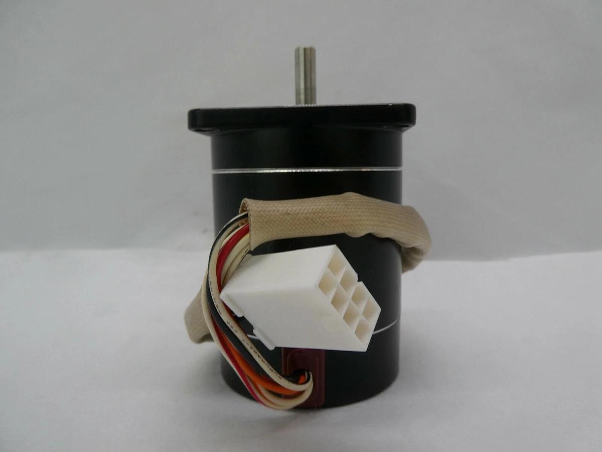 Used Oriental Motor PH268M-E068 200mm Wafer Lift Motor VEXTA GaSonics A-2000LL Spare