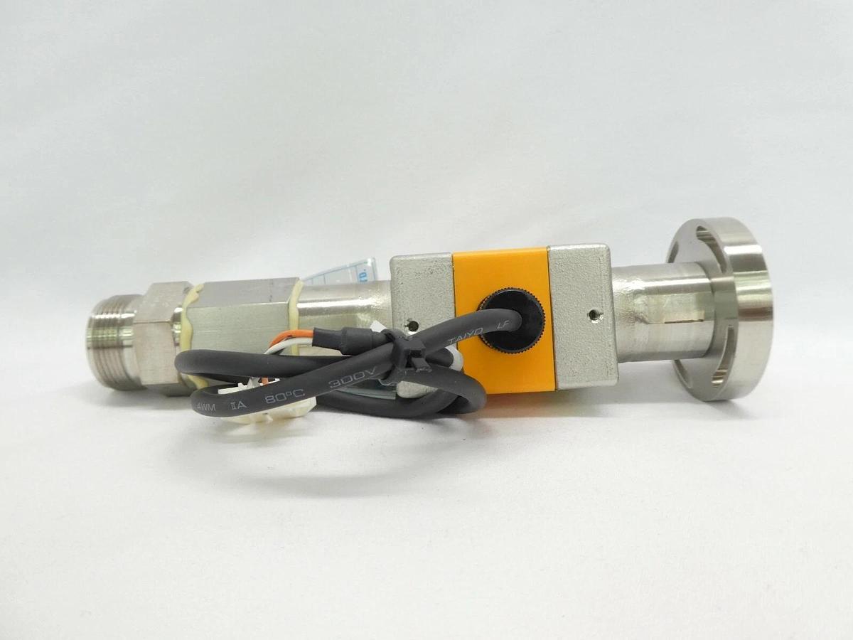 Used Tokyo Flow Meter HF-M30 Helical Inline Flow Meter 0.5 ~ 5 L/min Lot of 3 Working