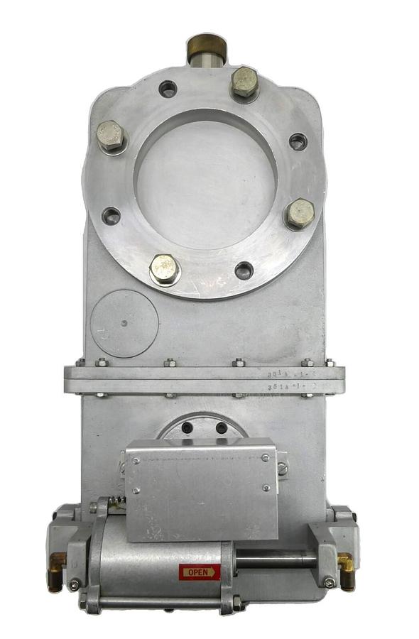 Used Vacuum Research 94576-101R/2 Gate Valve Varian 4" 5860031 Working Surplus