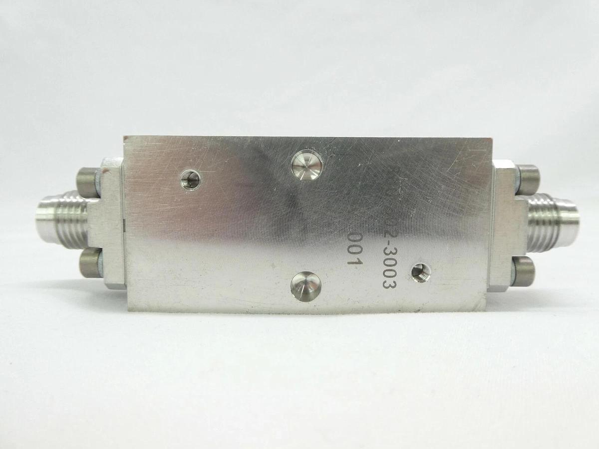 Used Celerity UFC-8165 Mass Flow Controller MFC AMAT 0190-24839 100cc O2 Working
