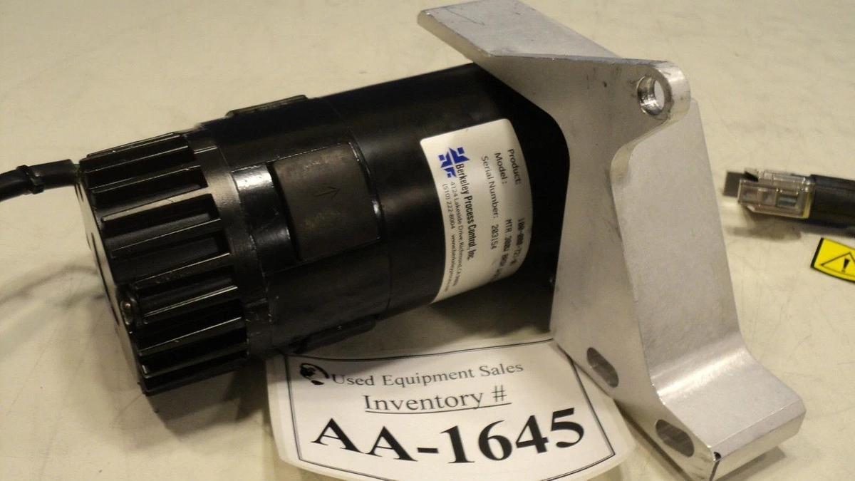 Used Berkeley 100-000-721-01 Servo Motor MTR 300w BRSH W/STD ENCOR.R2 Novells Used