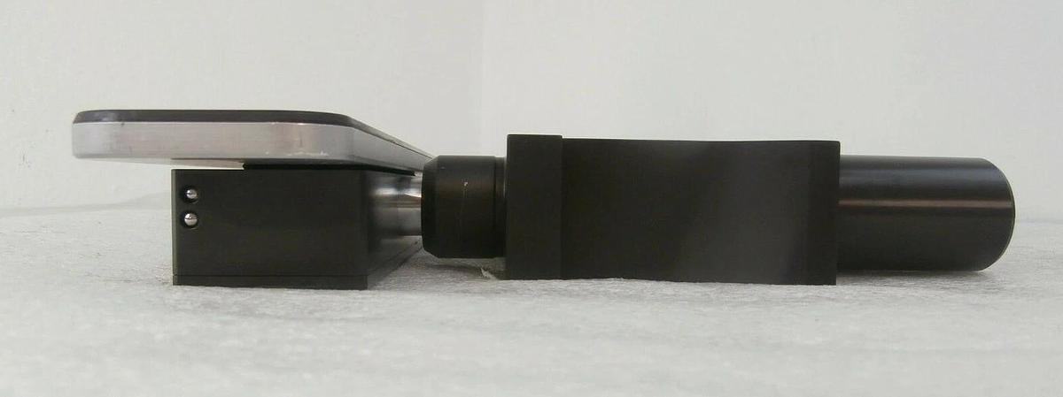 Used VAT 07512-UA24-ABV1 Rectangular Atmospheric L-VAT Novellus 60-12331-00 Working