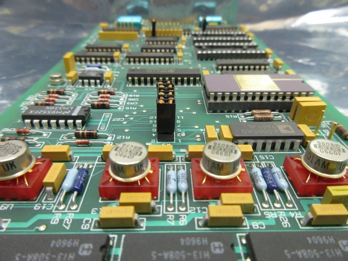 Used Perkin-Elmer 851-8518-004 A/D Conversion PCB Card. Rev. G SVG ASML 90S DUV Used